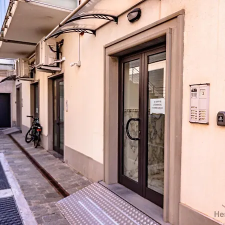 - Beaches 250m - Train Station 1 Min - Air Conditioning - Wifi Appartement *