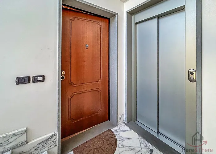 - Beaches 250m - Train Station 1 Min - Air Conditioning - Wifi